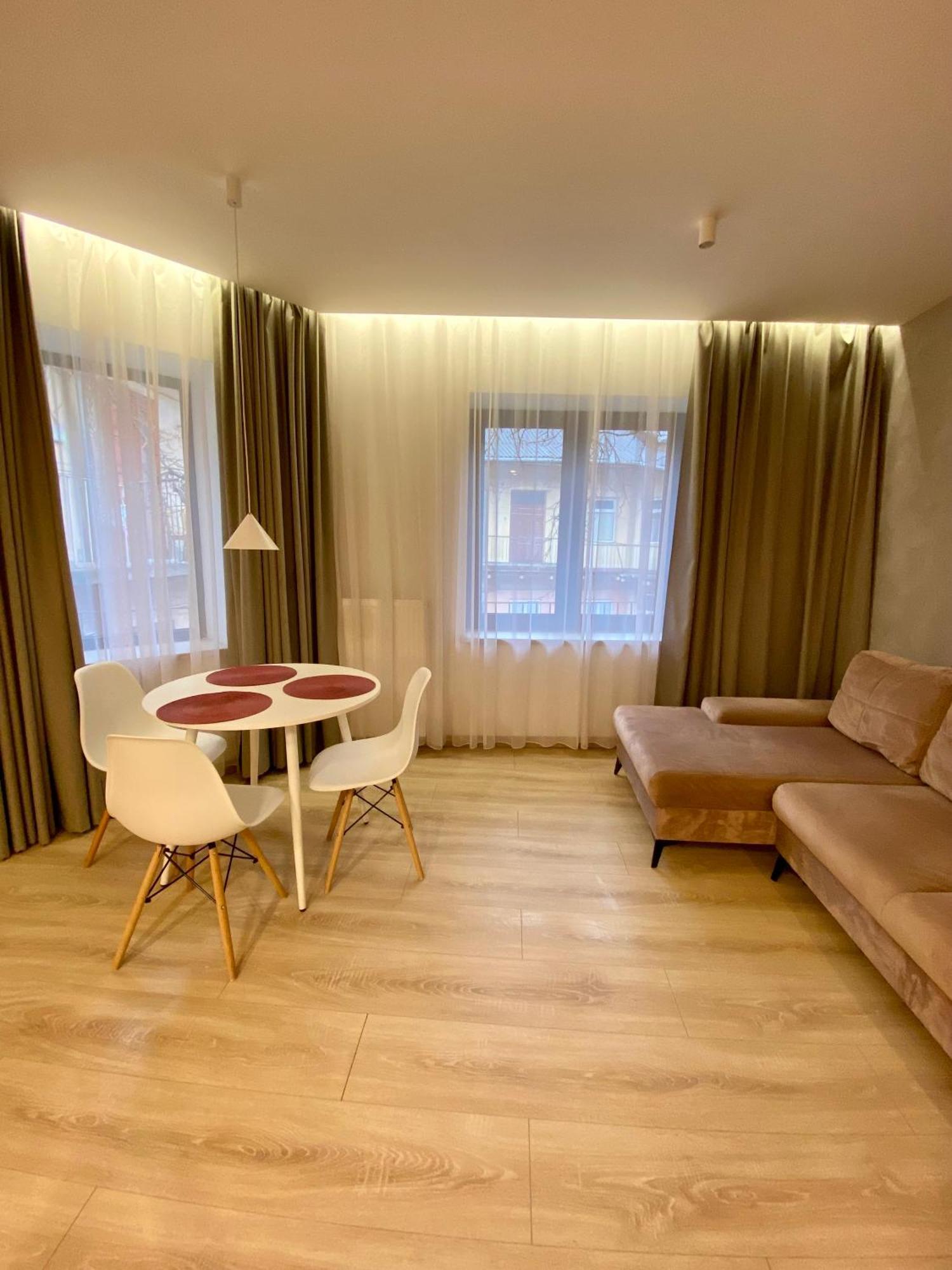 Nalyvaika Lviv Apartments エクステリア 写真